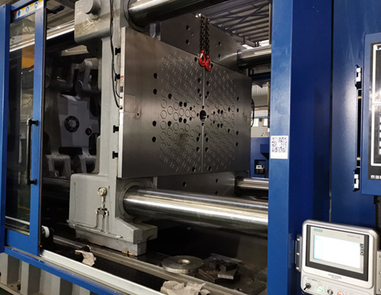 注塑機合模力&注塑機噸位有什么關系？